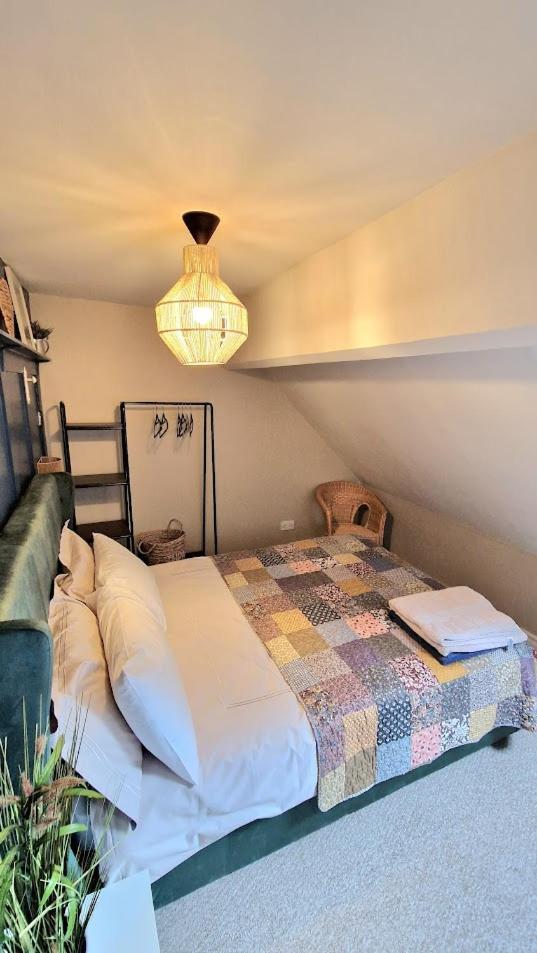 Rosie'S Apartments Килибегс Екстериор снимка